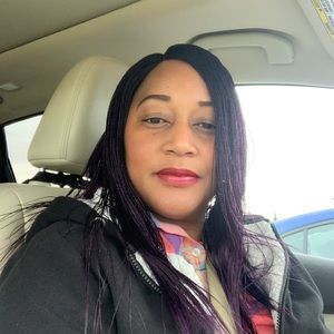 Meet your Posher, Nena